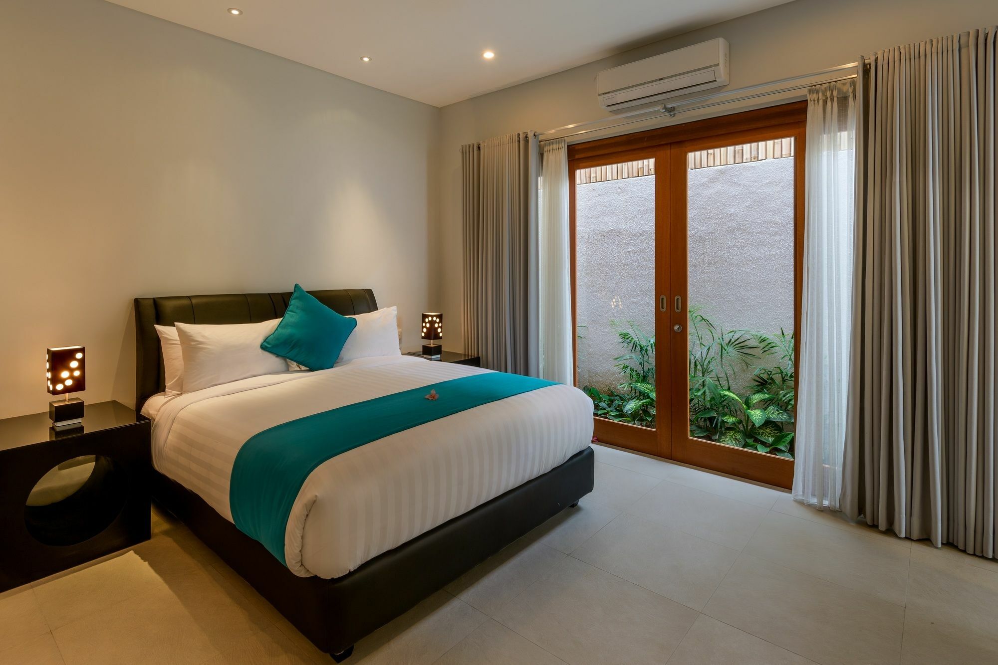 Ley Villa Bali Seminyak  Exterior photo
